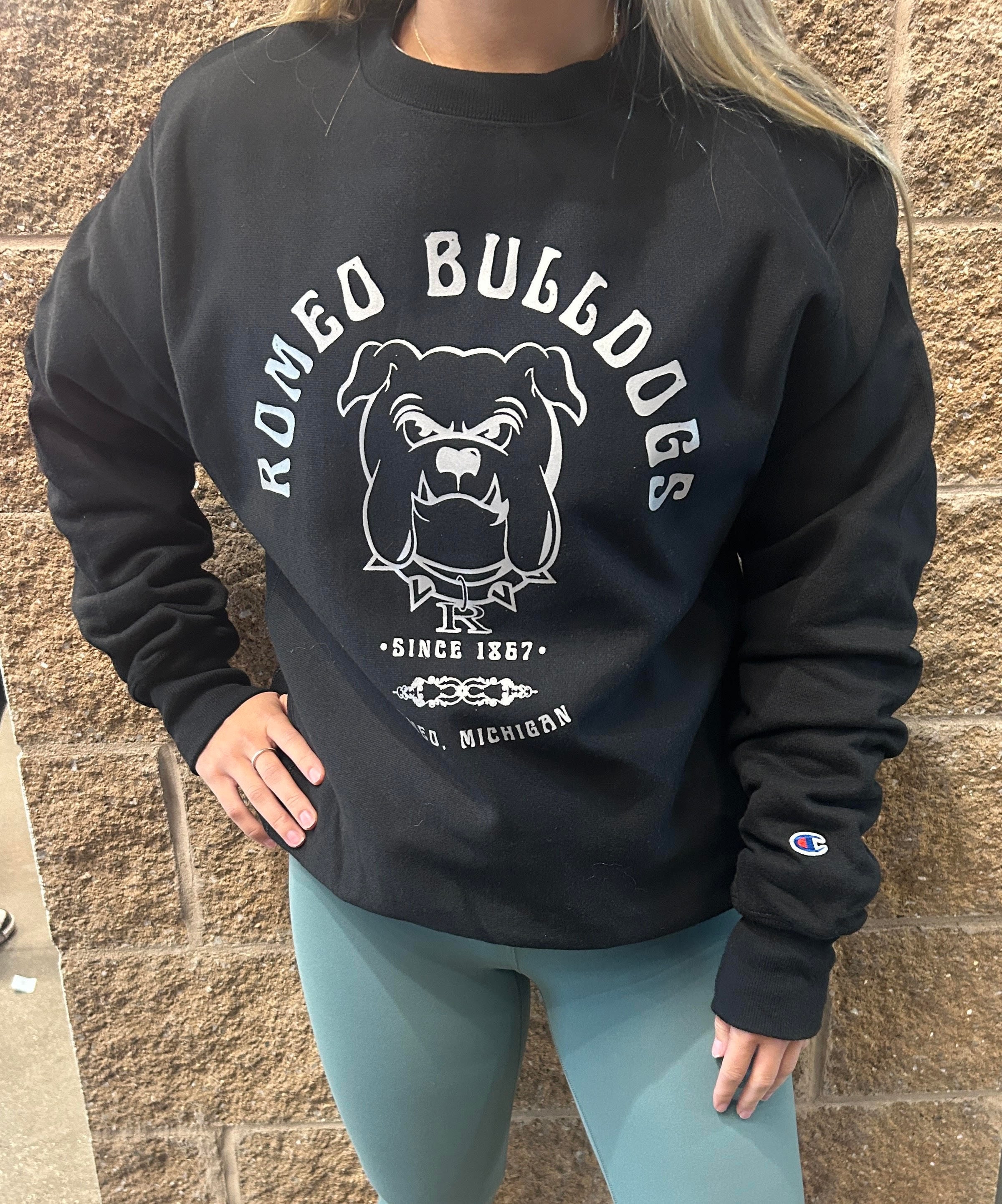 Black Bulldog Champion Crewneck Reflective Print Romeo High School Dawg House